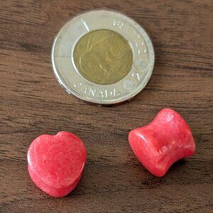 Red Solid Stone Red Heart Double Flare ½” Plugs